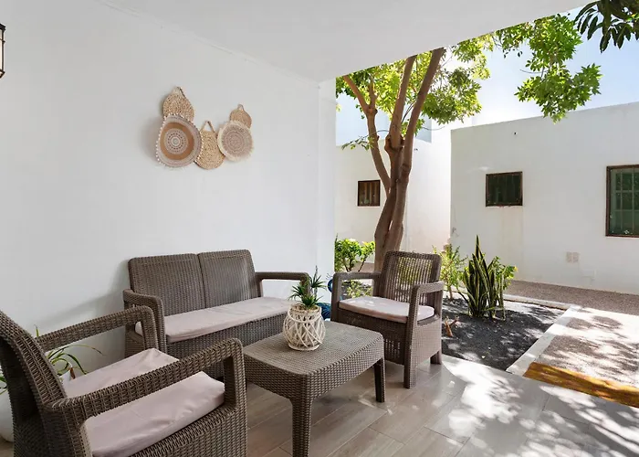 Romance بويرتو ذيل كارمين